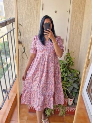 Lilac floral vatican silk casual frock.