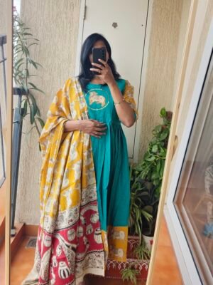 Teal Mangalgiri cotton Kurta set.