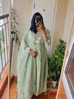 Sage Green Mul chanderi kurta set.