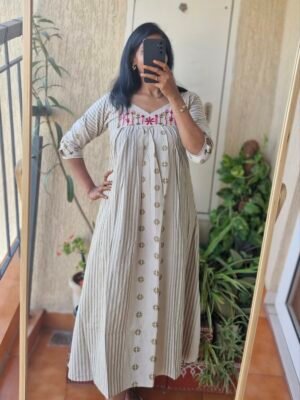 Jamdhani  beige green embroidery kurta