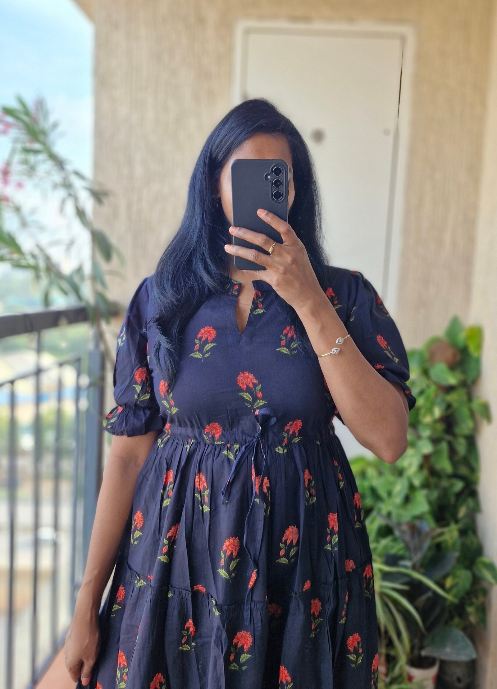 Black flower cotton three tier dress. - Image 2