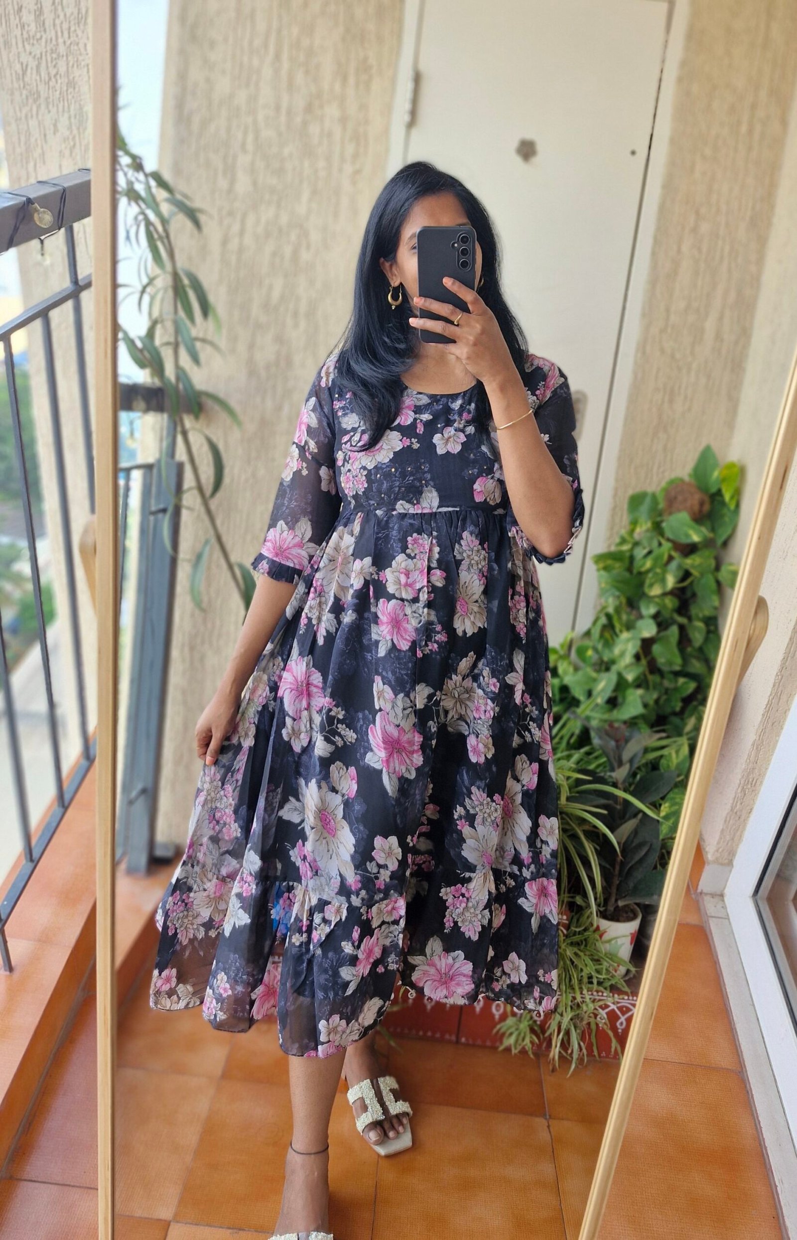 Black Georgette floral sequence dress - Image 2