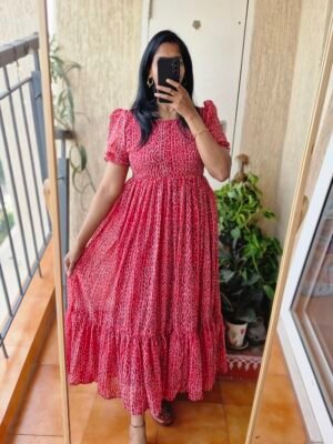 Pink Bandhini Solid gerogette dress.