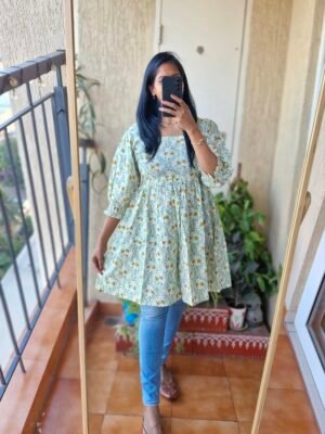 Mint green floral tunic top