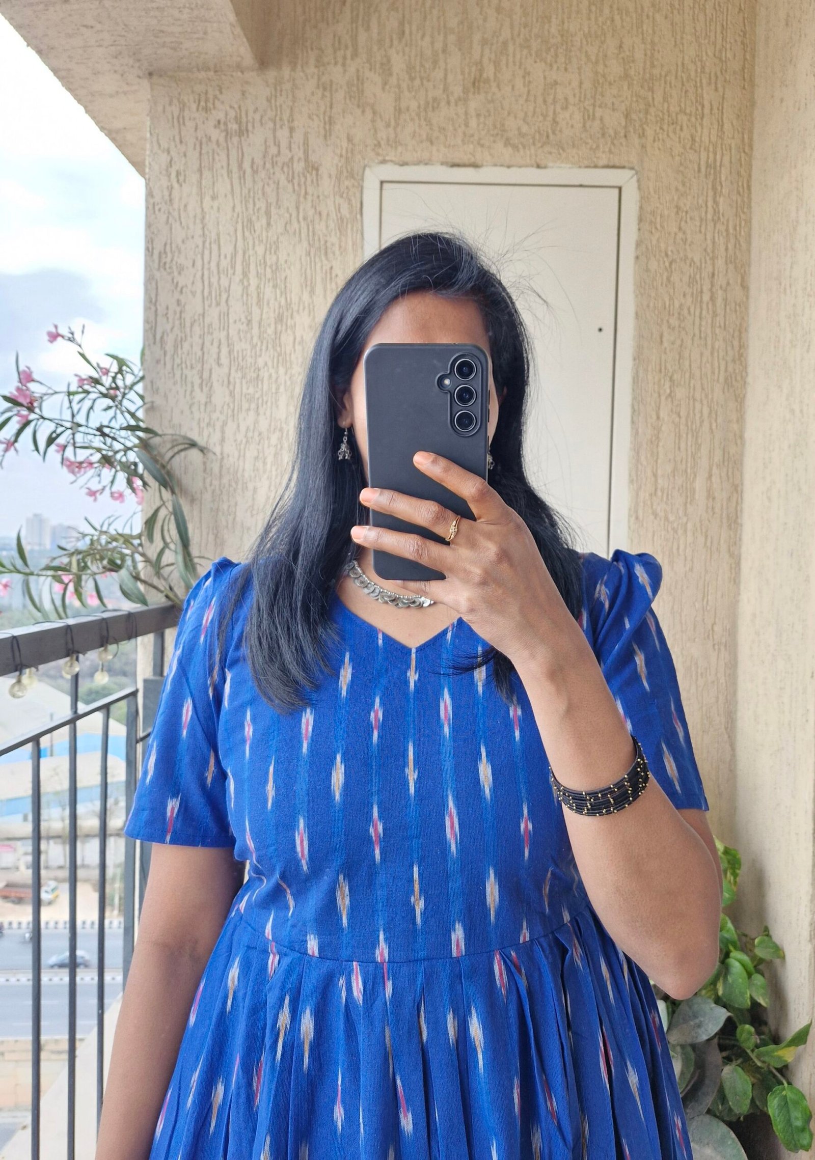 Royal blue Ikkath dress. - Image 6