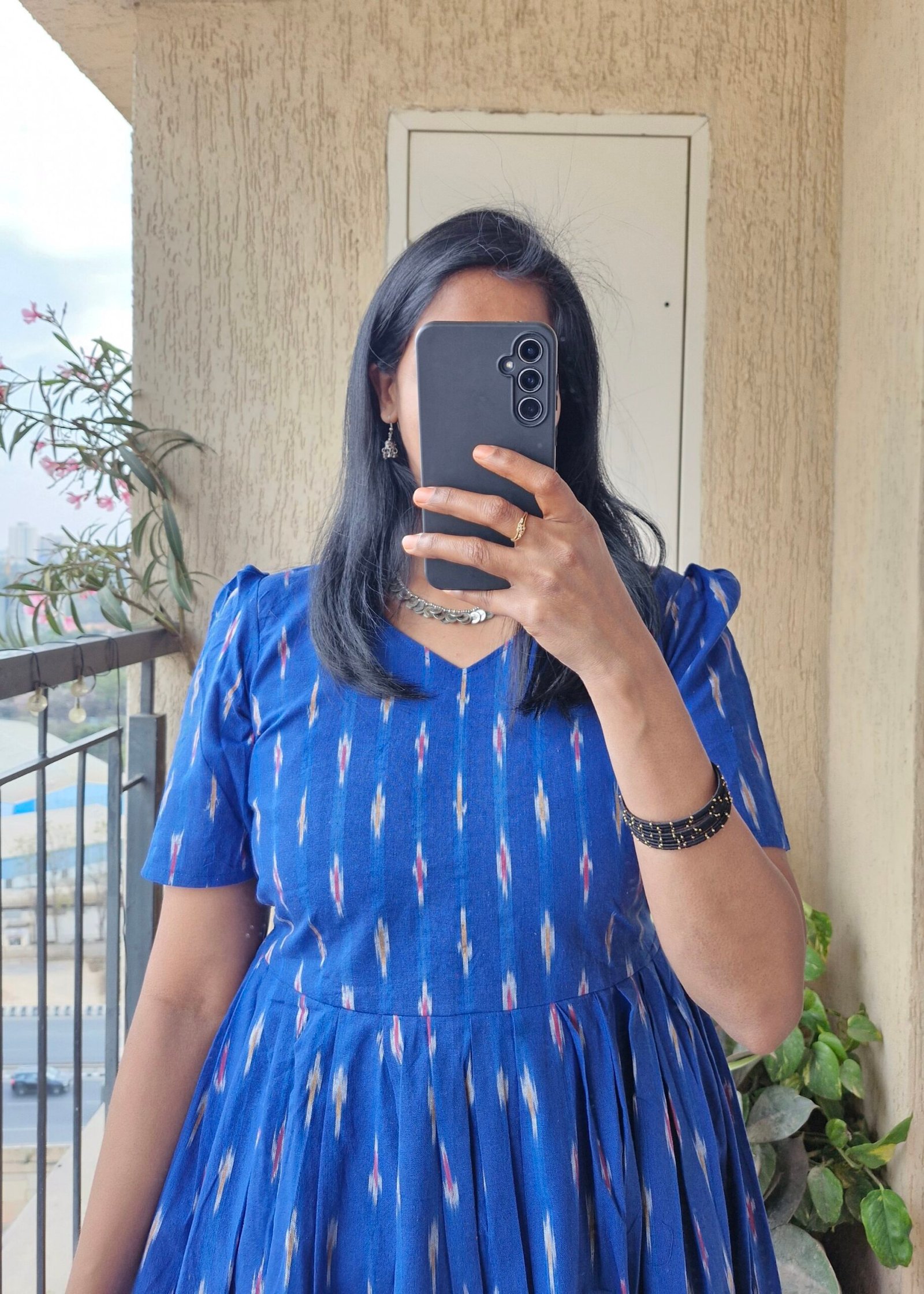 Royal blue Ikkath dress. - Image 5