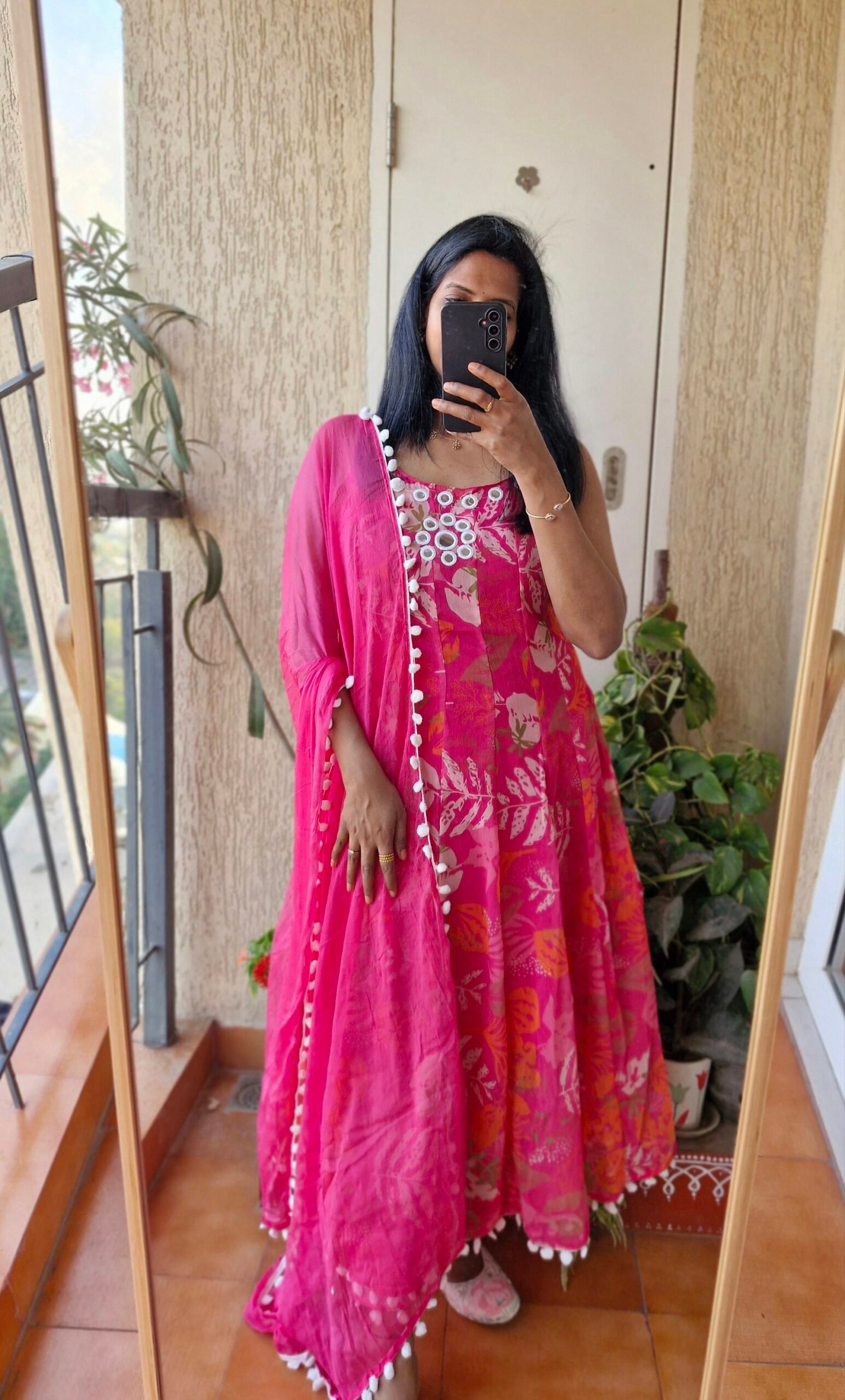 Pink floral chiffon kurta set.