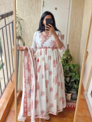 Orangle mul cotton kurta set.