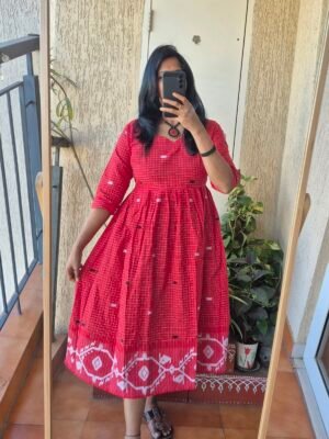 Red checks Jamdhaani cotton dress.