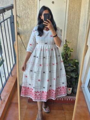 White checks Jamdhaani cotton dress.