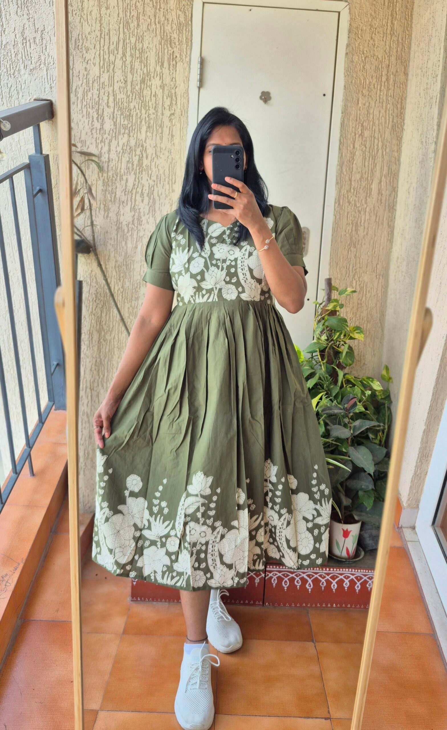 Olive green floral cotton dress. - Image 2