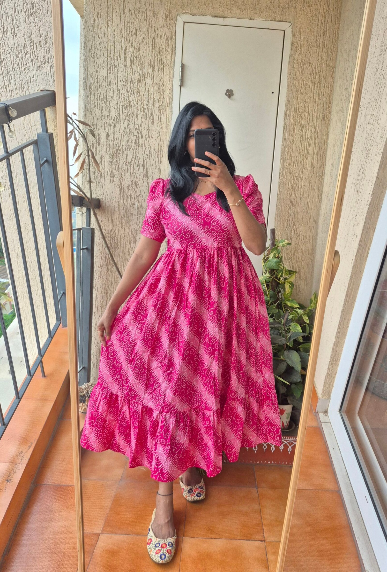 Pink dual shade Bandhini cotton dress.