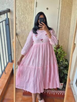 Baby pink 2 piece mul cotton dress.