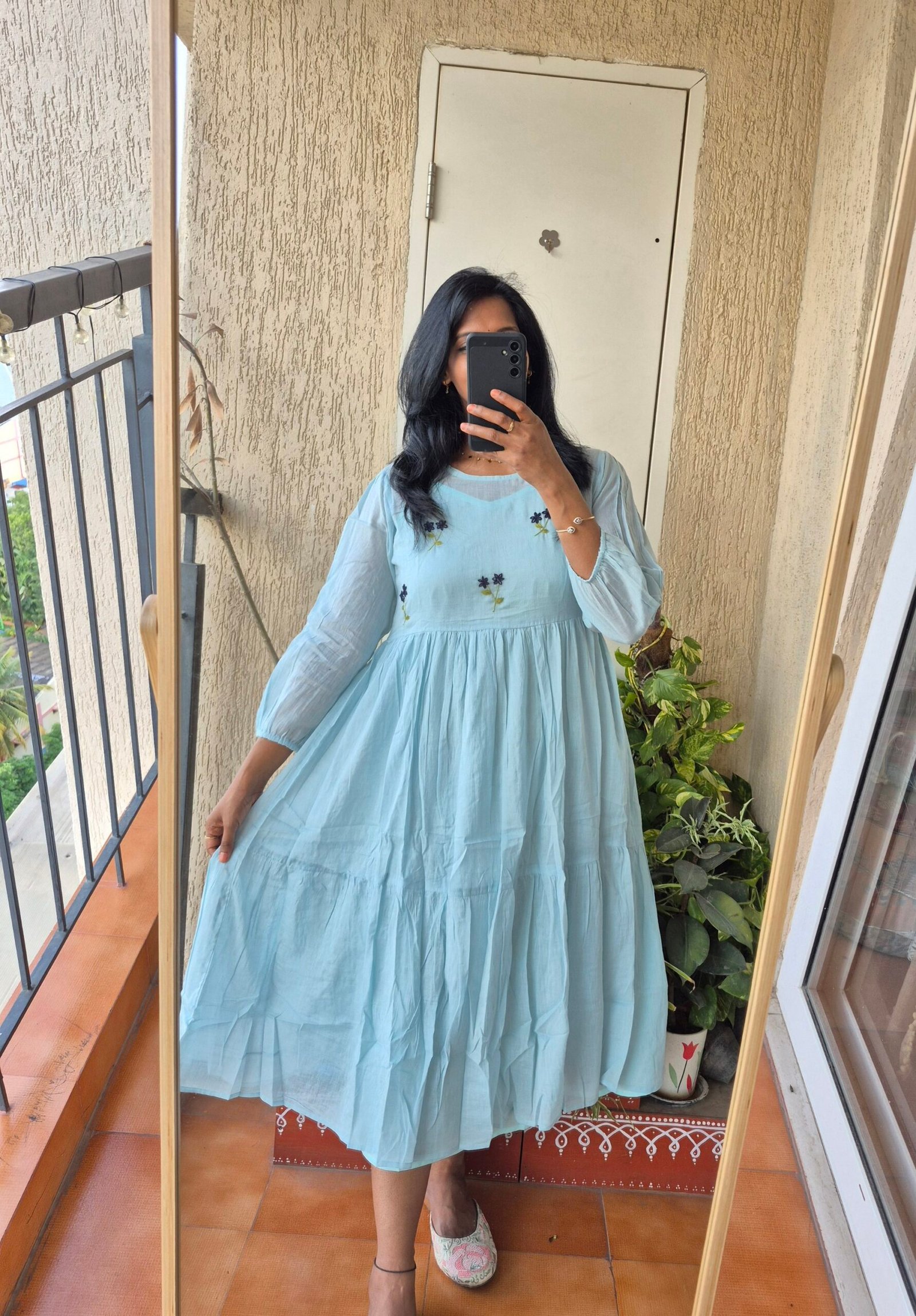 Powder blue 2 piece mul cotton dress. - Image 4