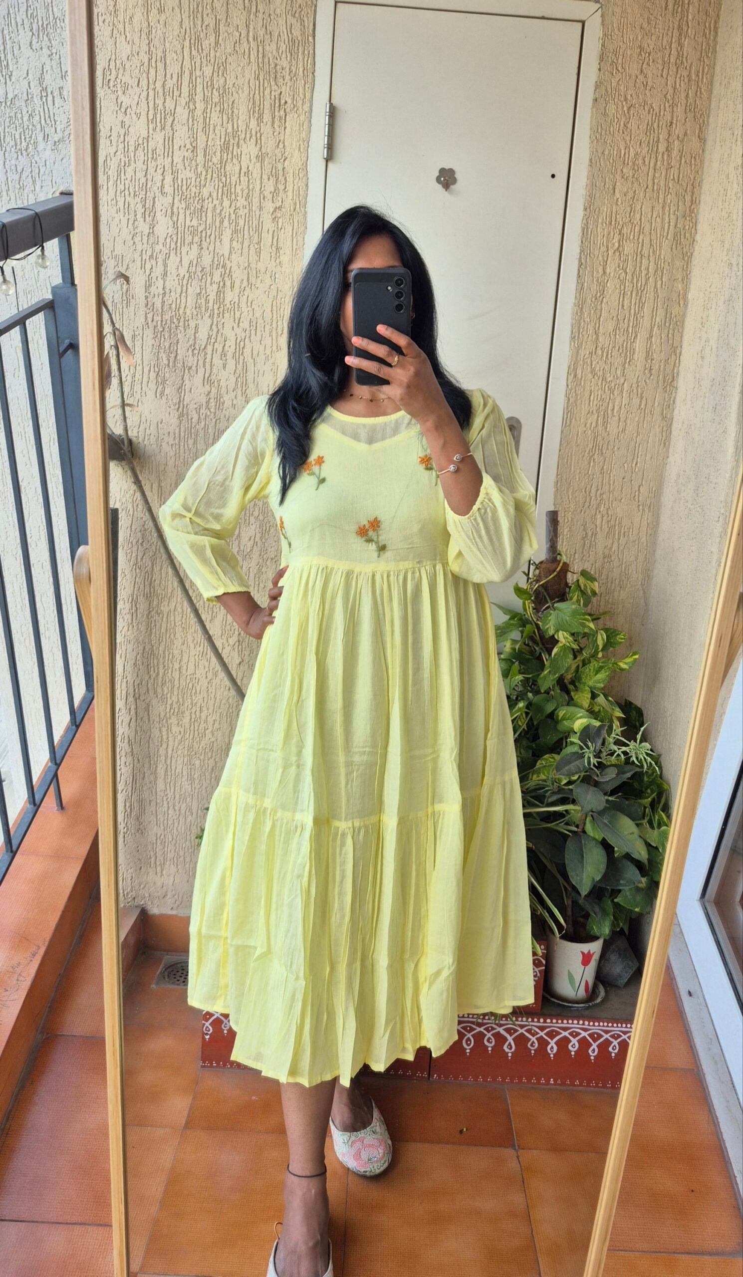Lemon yellow 2 piece mul cotton dress. - Image 4