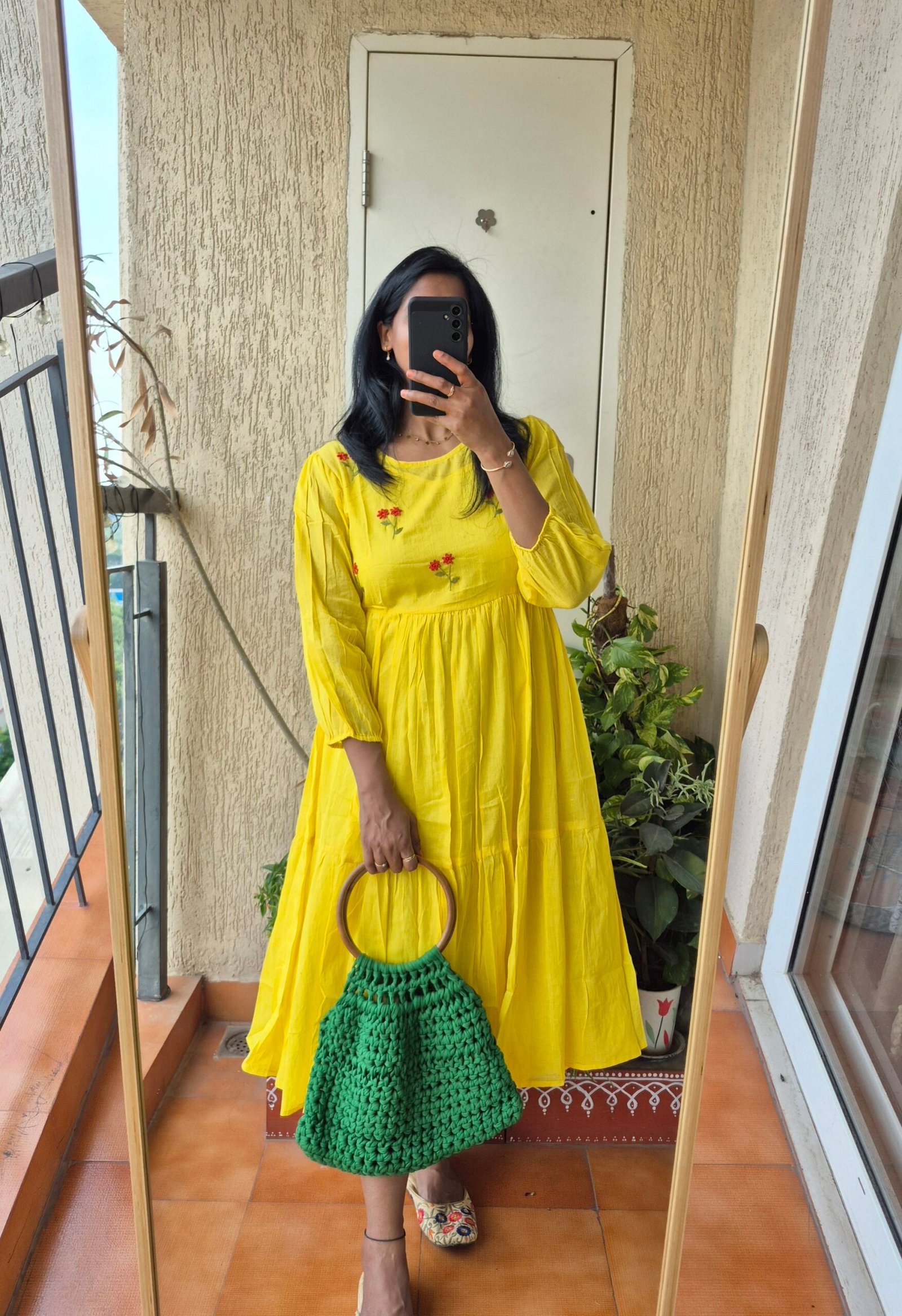 Haldi yellow 2 piece mul cotton dress. - Image 6