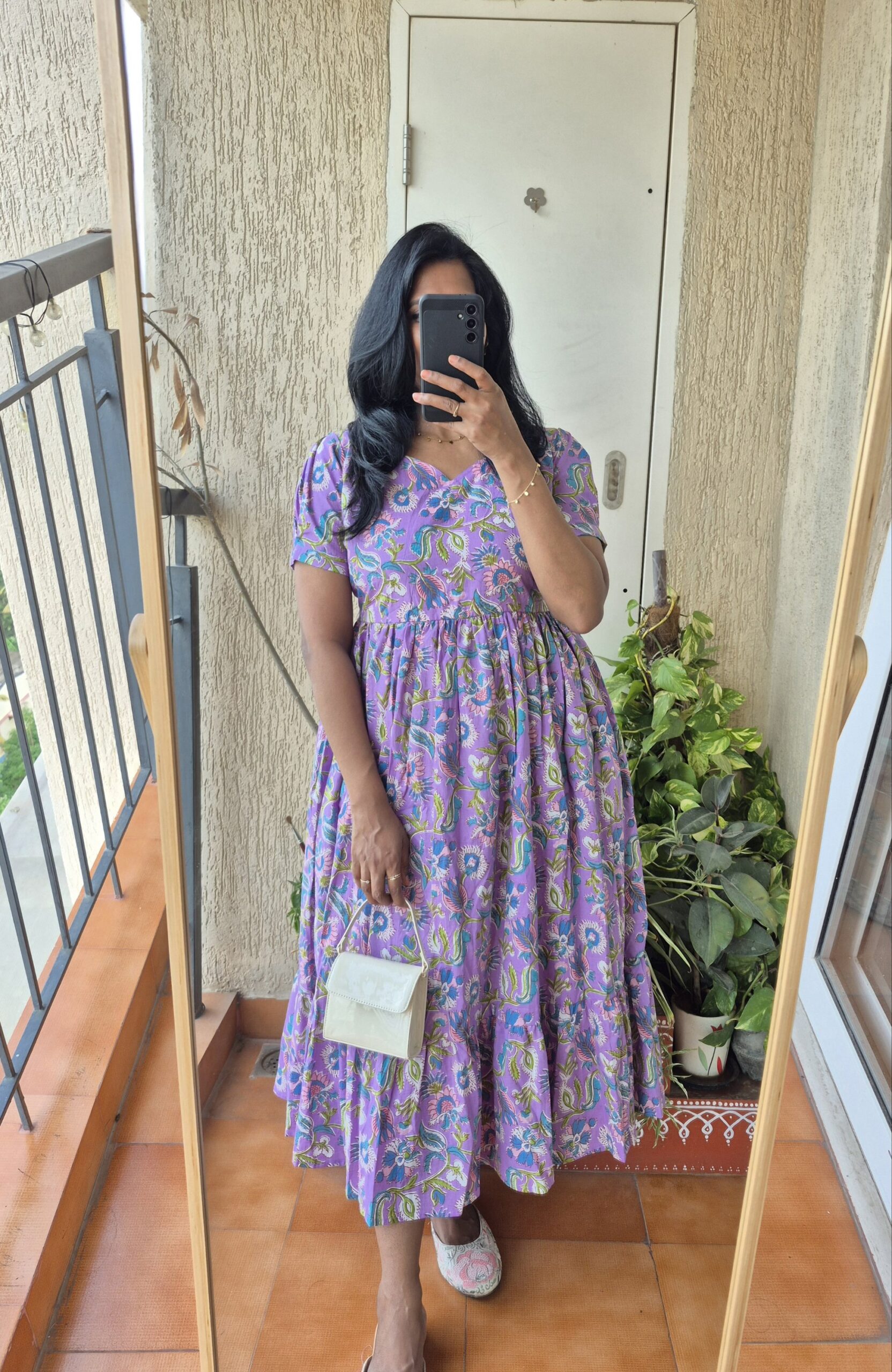 Lilac floral cotton dress. - Image 2
