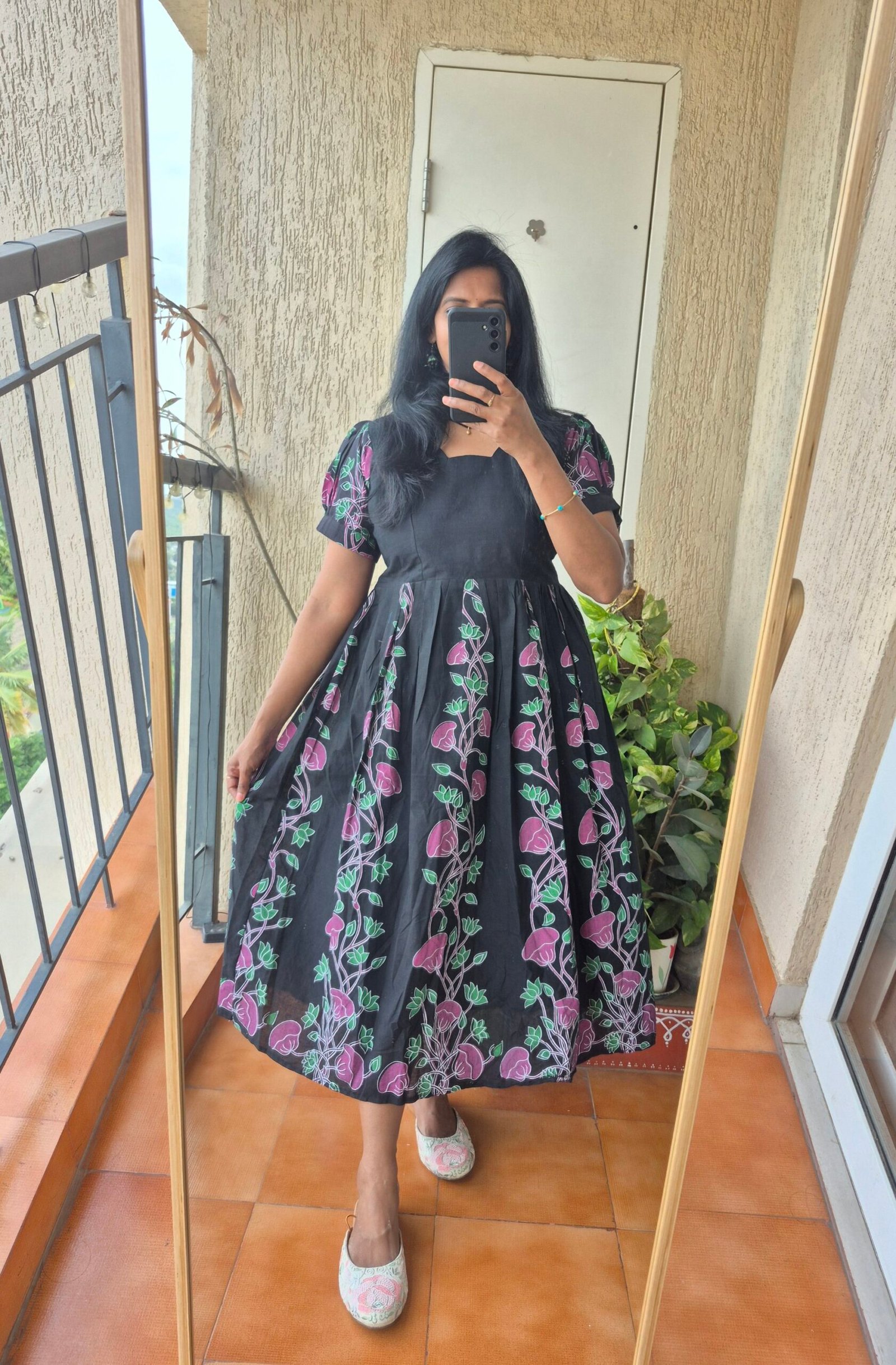 Black brush paint handloom cotton dress. - Image 3