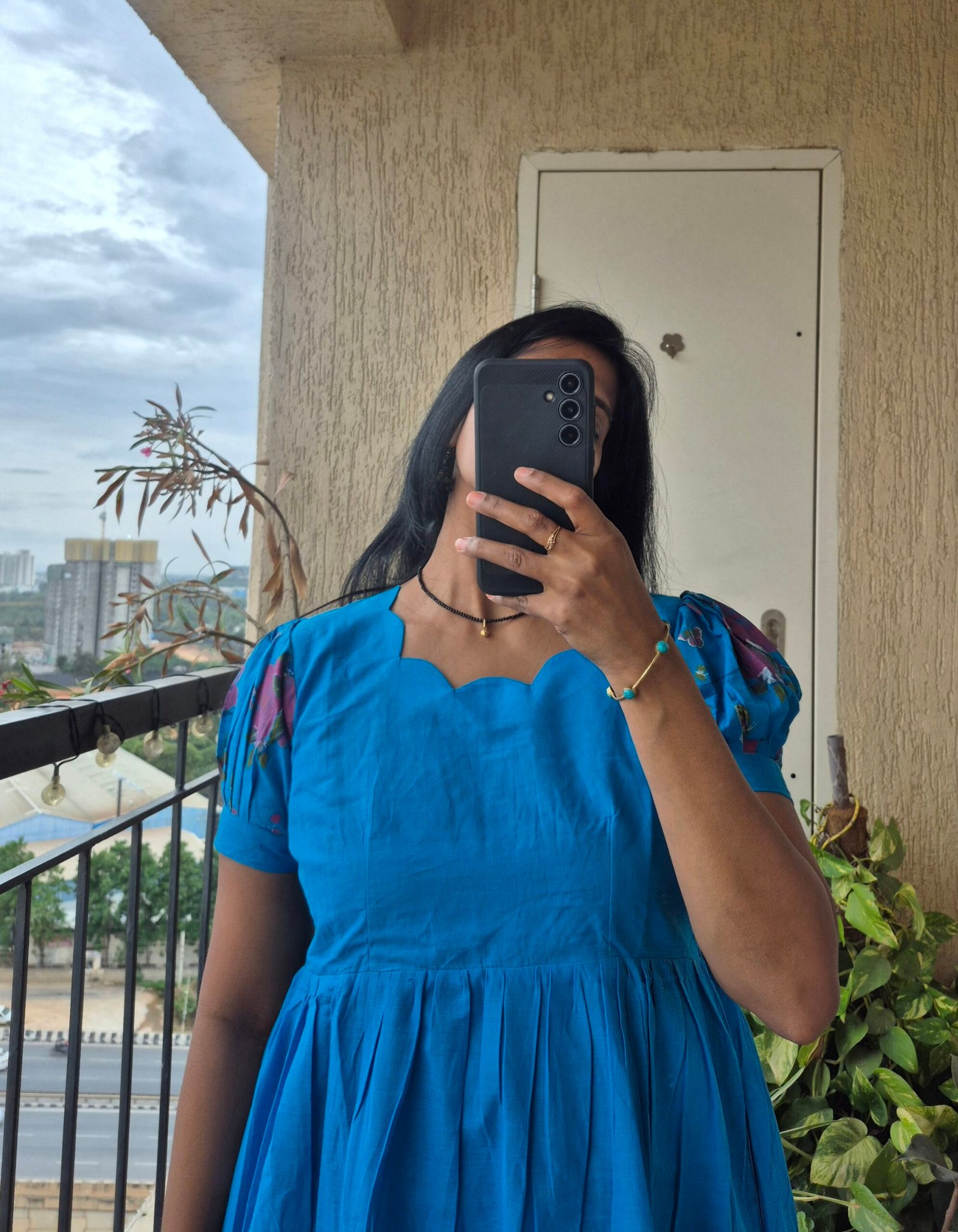 Blue brush paint handloom cotton dress. - Image 4
