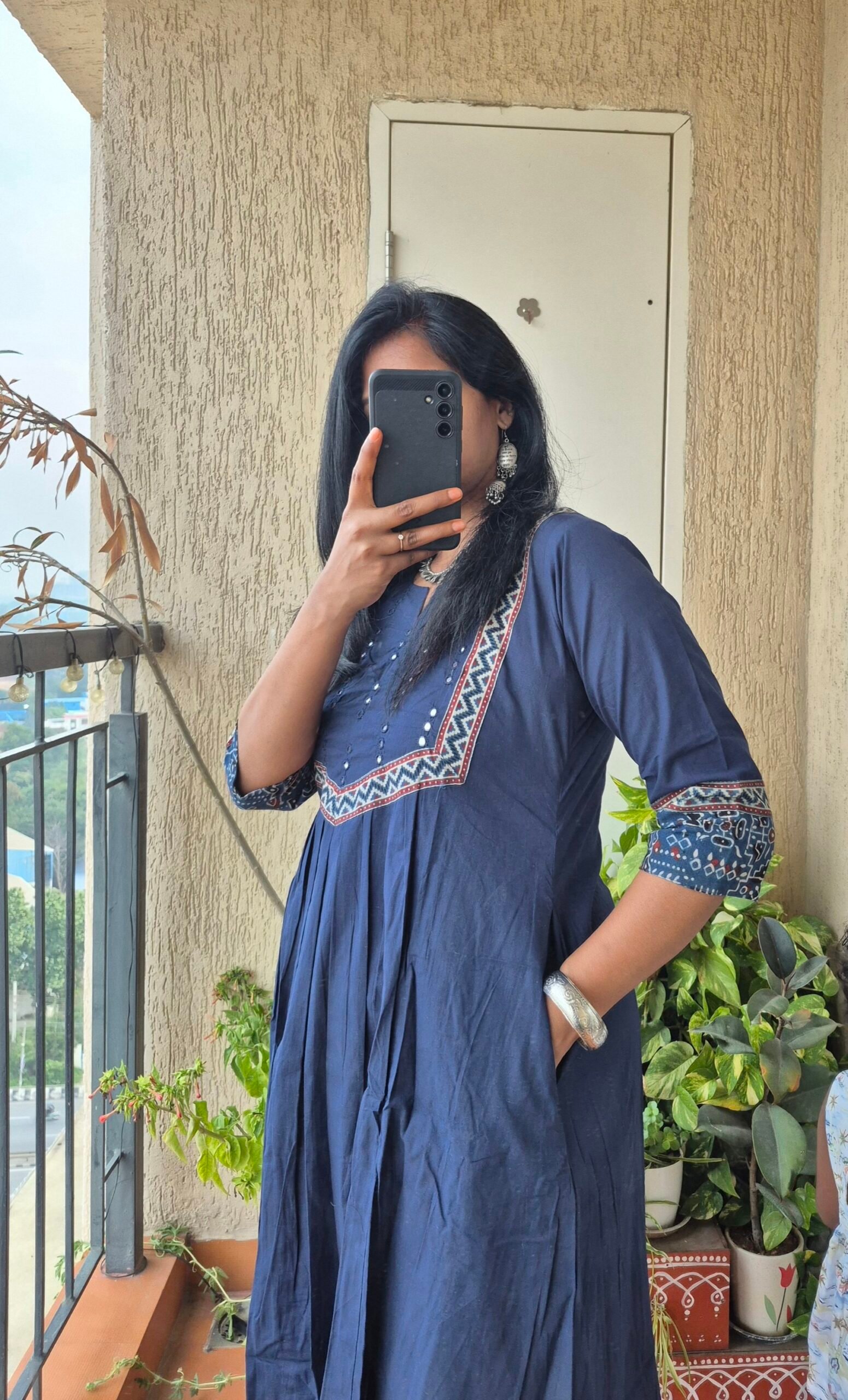 Blue cotton mirror work dress. - Image 4
